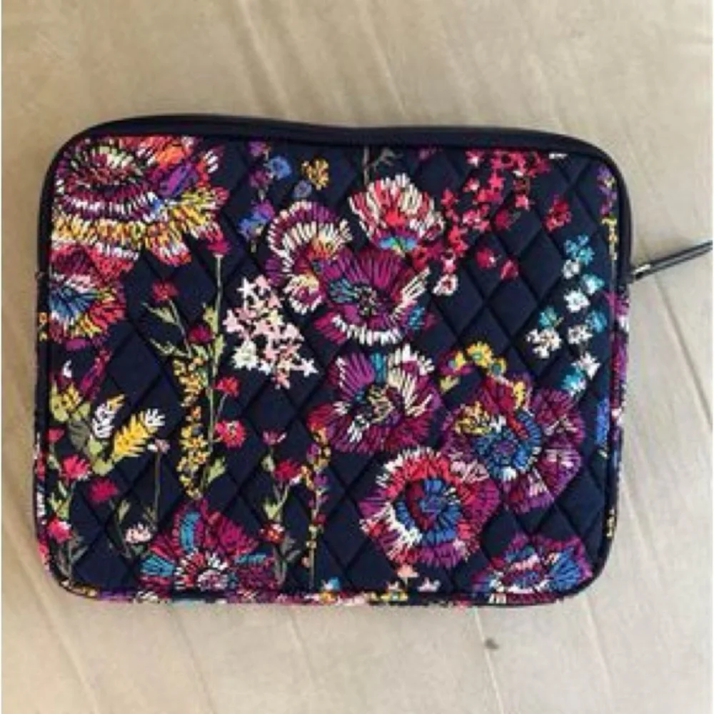 Vera Bradley ipad sleeve